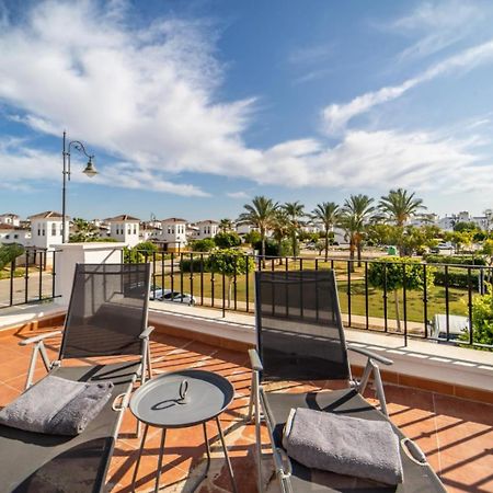 Villa mit privatem Pool, zentrumsnah Roldán Exterior foto